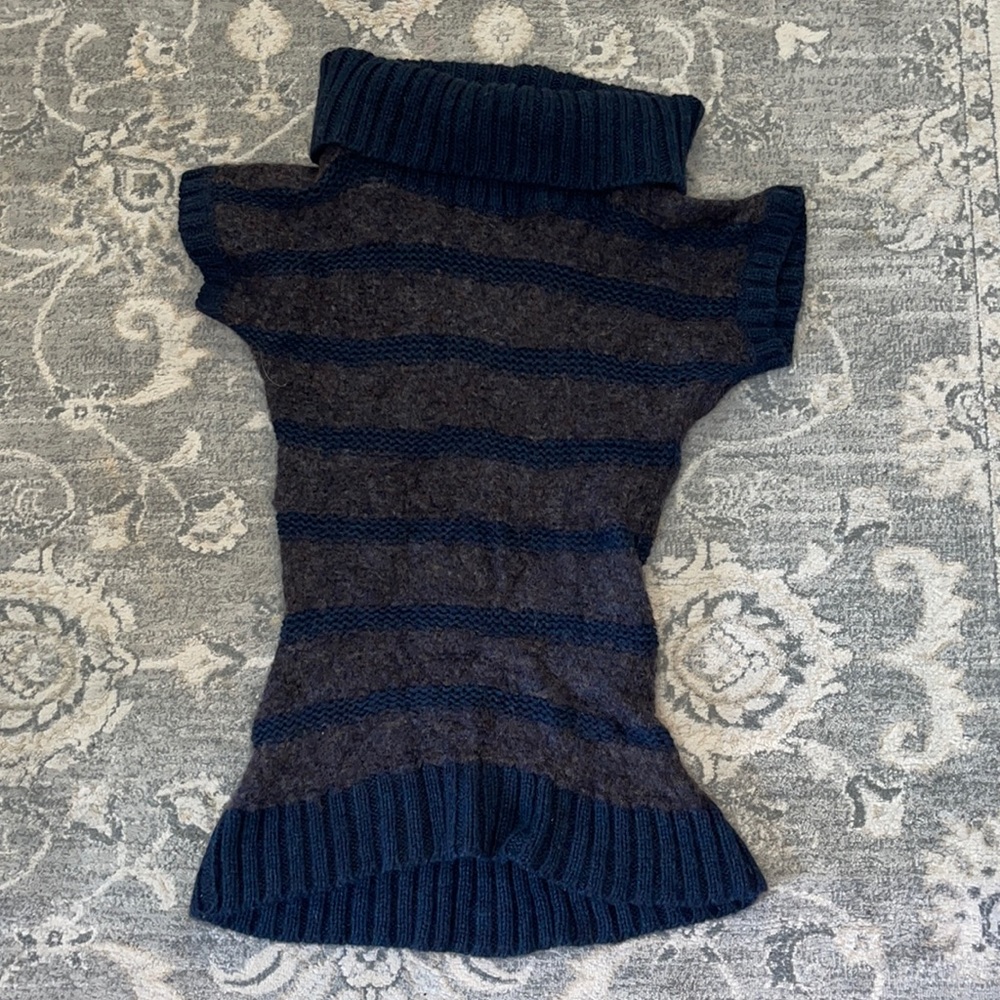 Sweater top/dress short sleeve